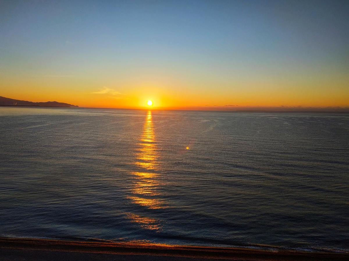 Apartamento Cruise Views Almuñécar エクステリア 写真